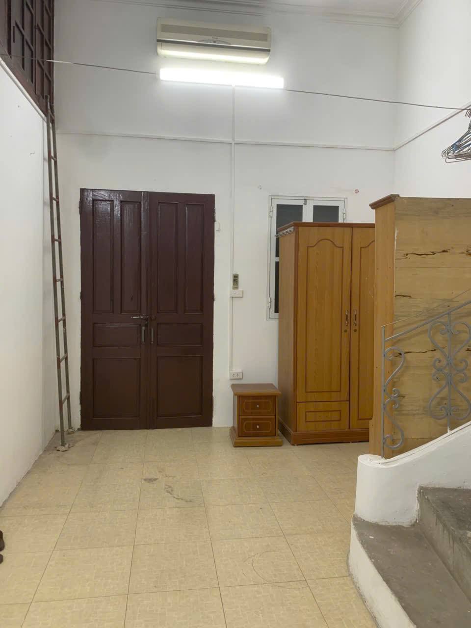 Cho thuê nhà ngõ 184 Trần Khát Chân, 3 tầng x 30m2, 2 ngủ, 7 Triệu ở gia đình, nhóm - Ảnh chính
